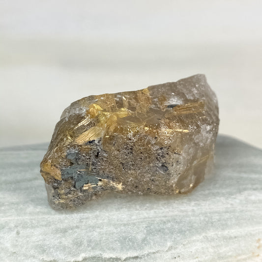 24 X 40 X 24MM GOLD RUTILATED RAW TUMBLE