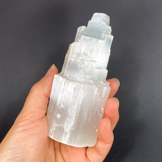 44 X 100 MM WHITE SELENITE CRYSTAL TOWER