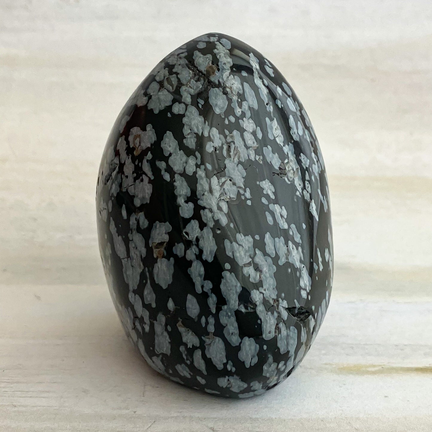 44 X 53 X 39 MM SNOWFLAKE OBSIDIAN HANDHELD TUMBLE