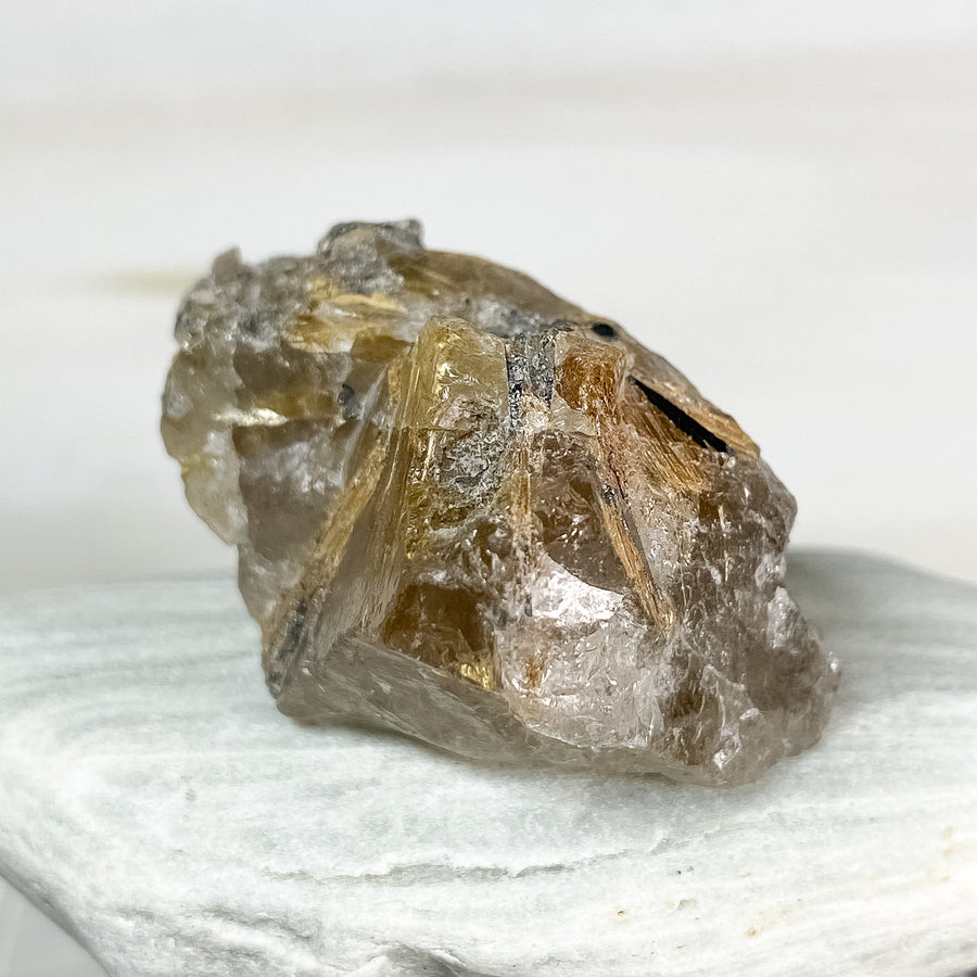 24 X 40 X 24MM GOLD RUTILATED RAW TUMBLE
