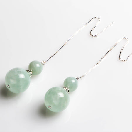 PREHNITE AND JADE EARRING