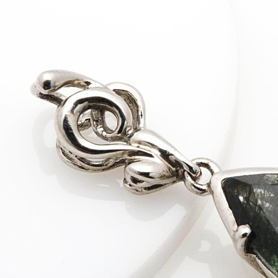 30 x 8 MM GREEN RUTILATED TEARDROP 925 PENDANT