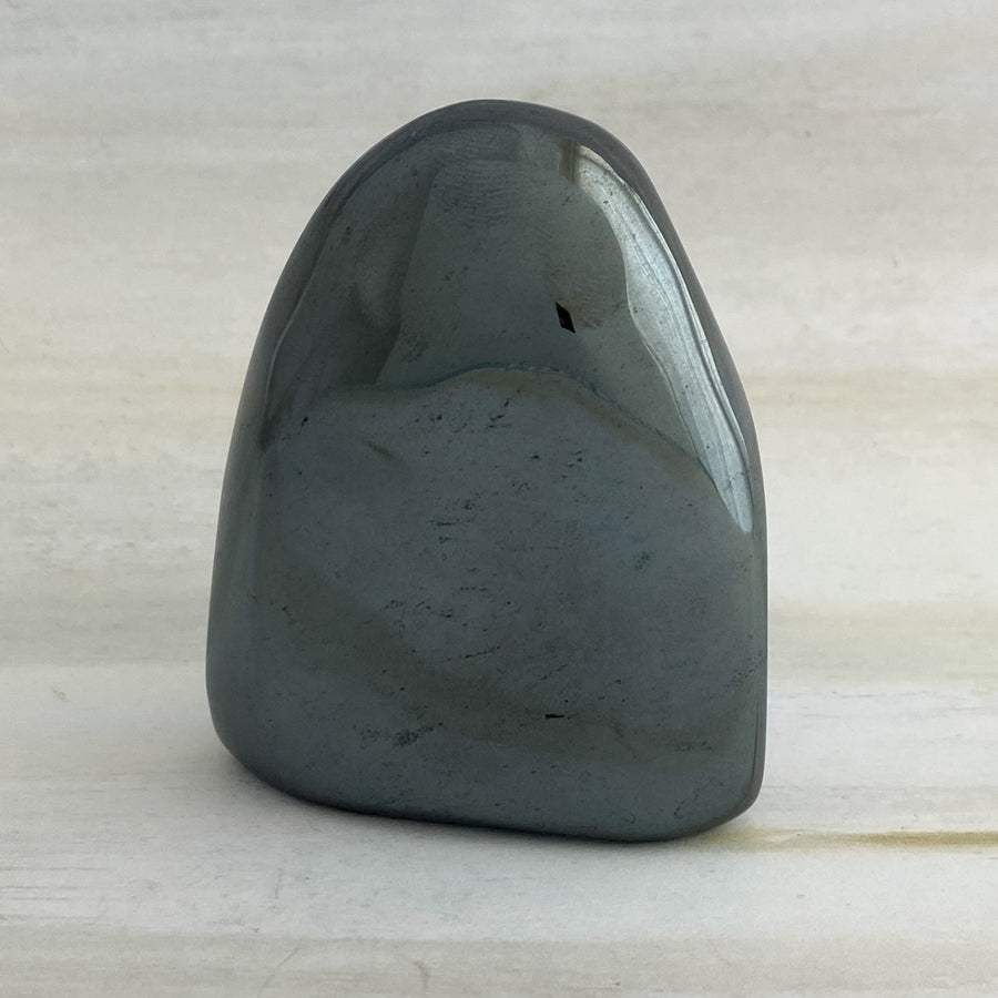 57 X 45 X 24MM  HEMATITE HANDHELD POLISHED TUMBLE
