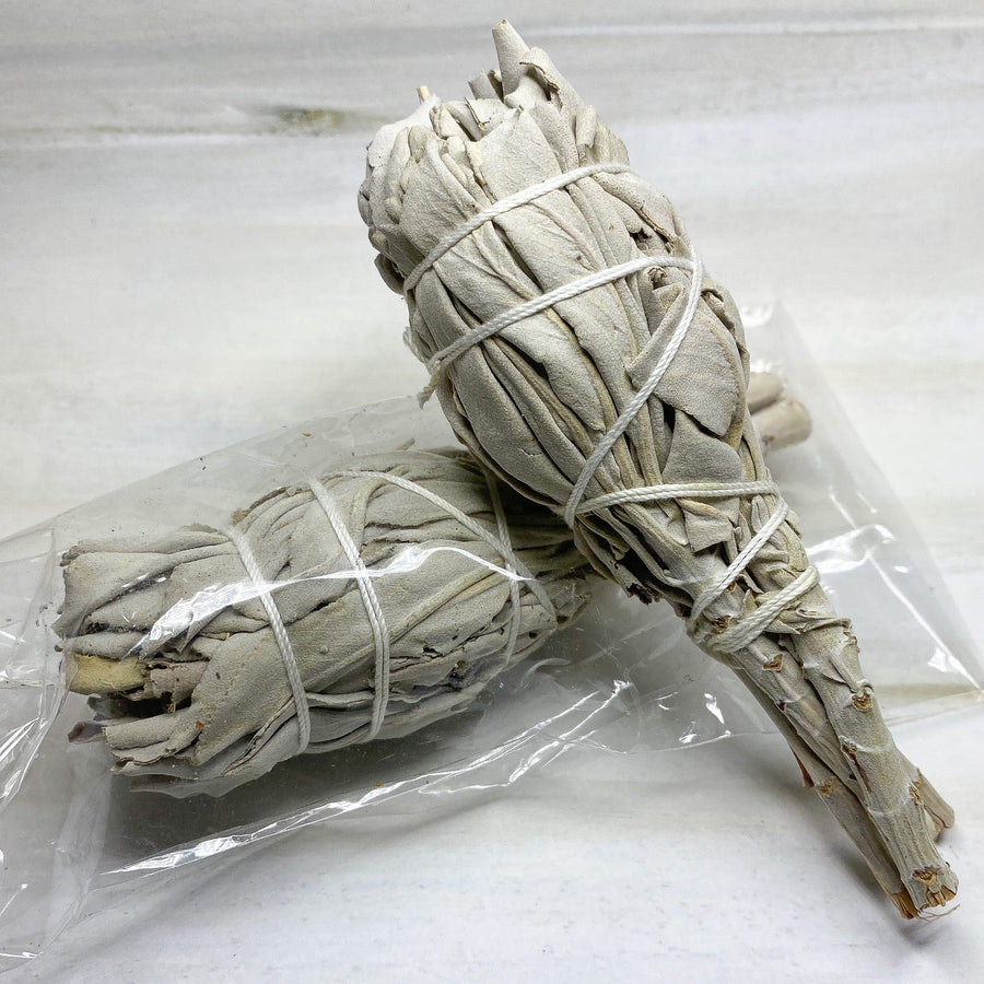 35 MM X 110 MM WHITE SAGE FOR SMUDGING/ CLEANSING